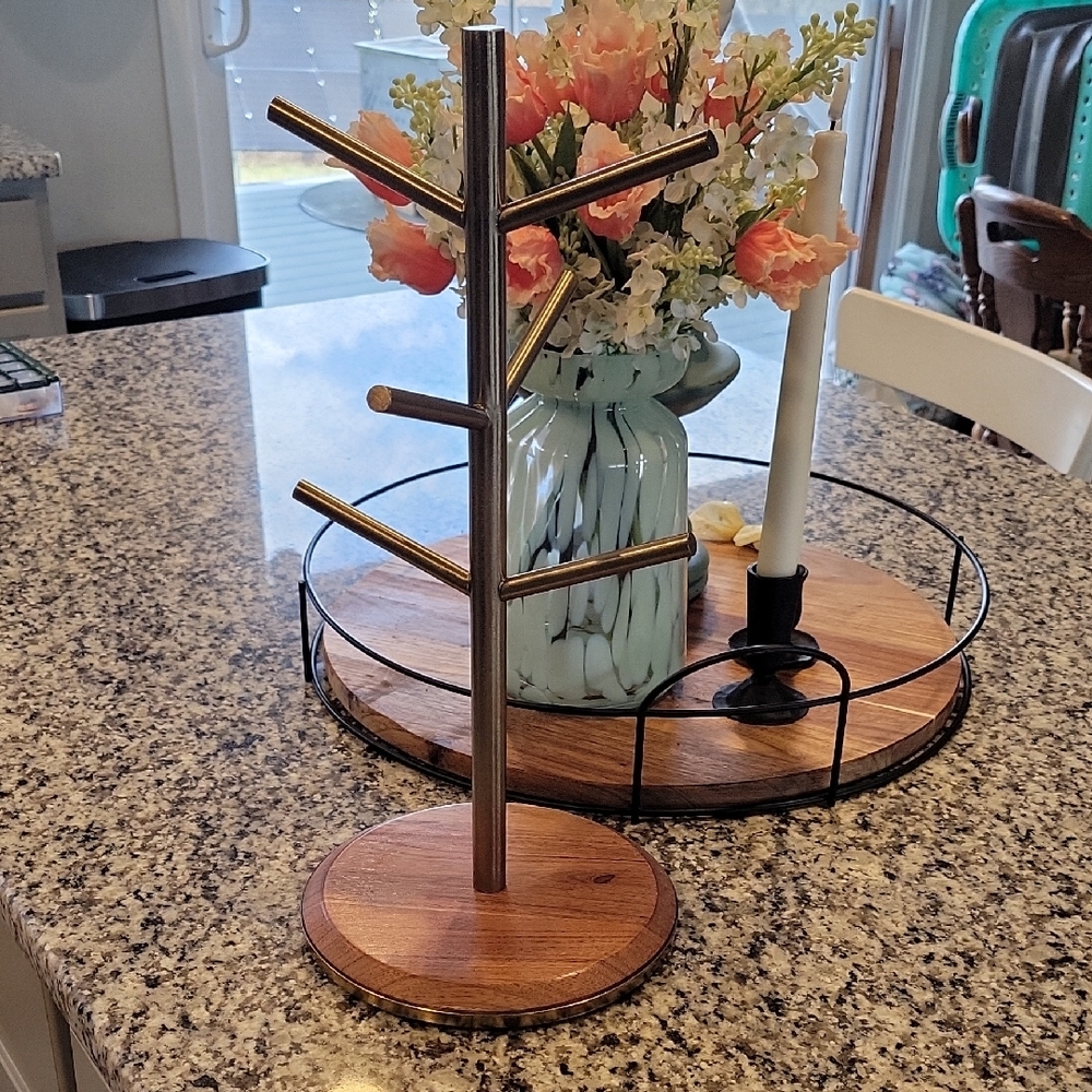 Hearth & Hand Gold and Wood Base